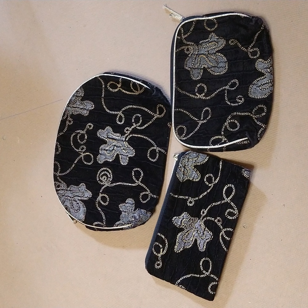 Bundle: VINTAGE Three Matching Makeup Bags